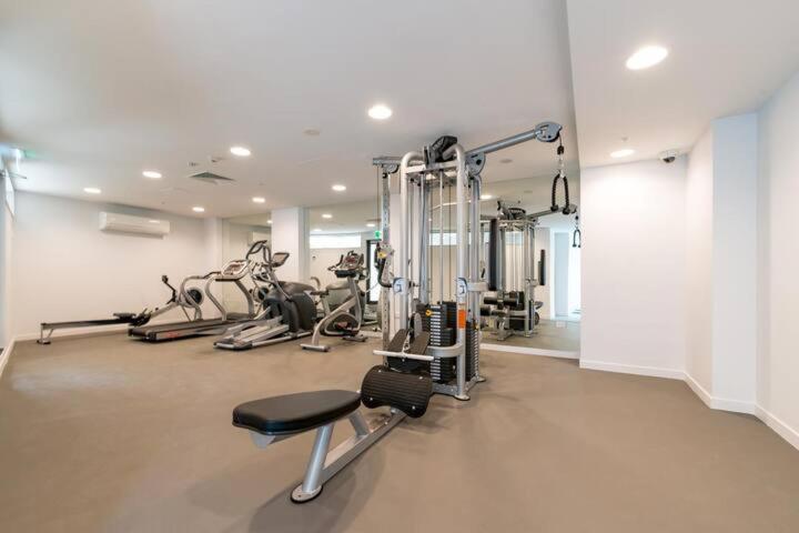 Spacious One Bedroom Apartment In Newmarket 奥克兰 外观 照片